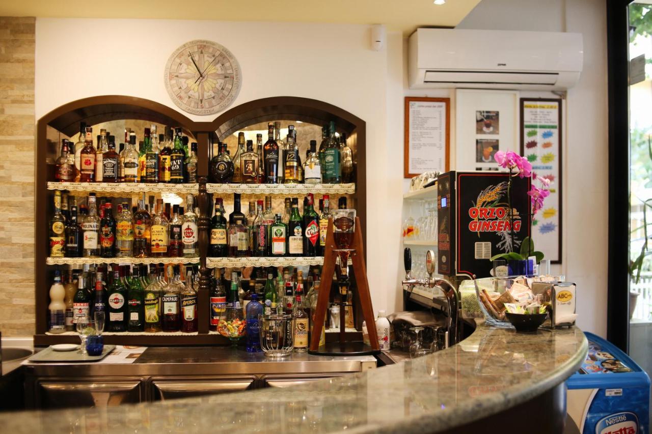 Hotel Dear Rimini Ngoại thất bức ảnh