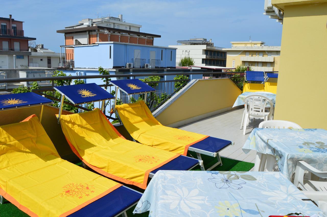 Hotel Dear Rimini Ngoại thất bức ảnh